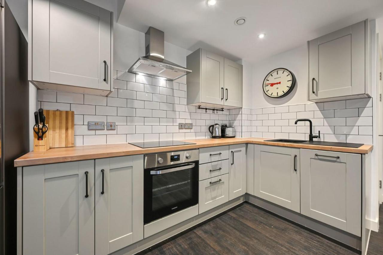 Modern And Chic Apartments At Ferrum Near Wembley Park London Eksteriør billede