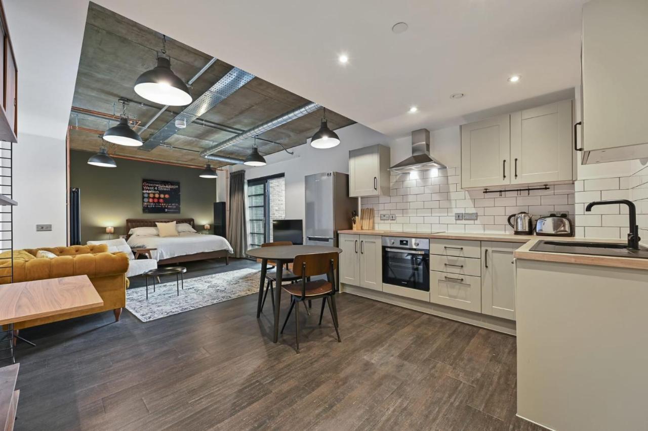 Modern And Chic Apartments At Ferrum Near Wembley Park London Eksteriør billede
